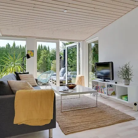Feriehus Edin - 400m From The Sea By Interhome