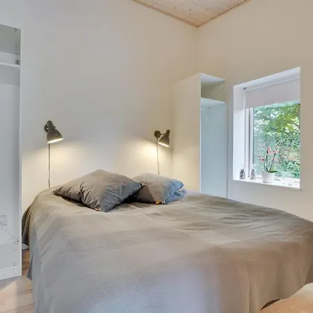 Edin - 400m From The Sea By Interhome Feriehus *
