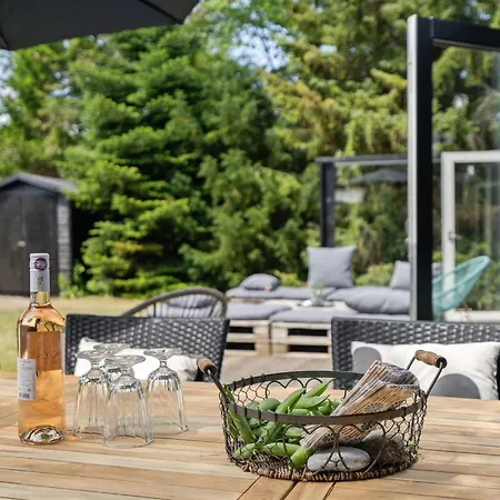 Edin - 400m From The Sea By Interhome Feriehus