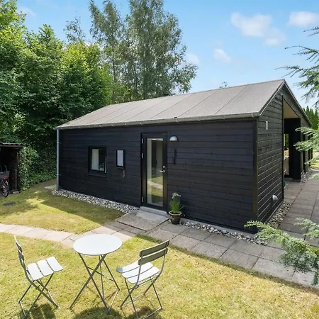 Edin - 400m From The Sea By Interhome * Bøtø By